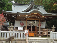 湯泉神社
