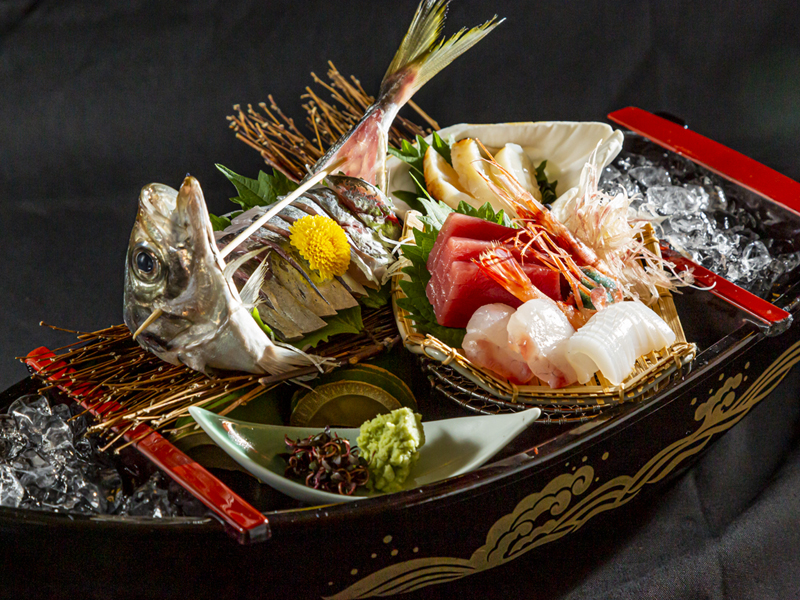 鮮度抜群、旬の海の幸をご提供　14,900円～
